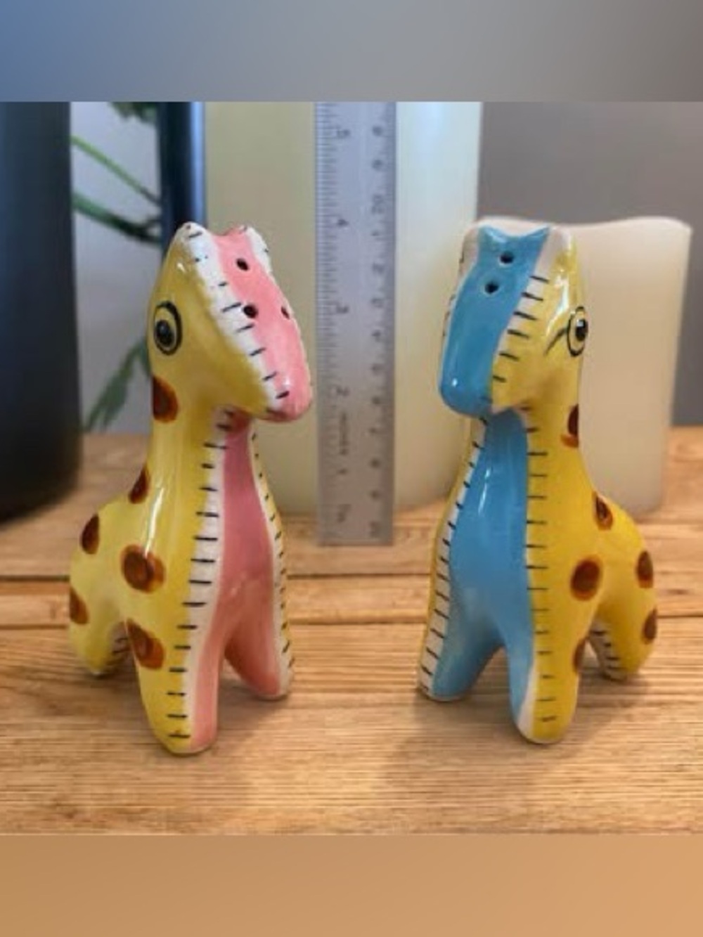Vintage Japan Ceramic Giraffe Salt & Pepper Shakers Set Mid Century Kitsch